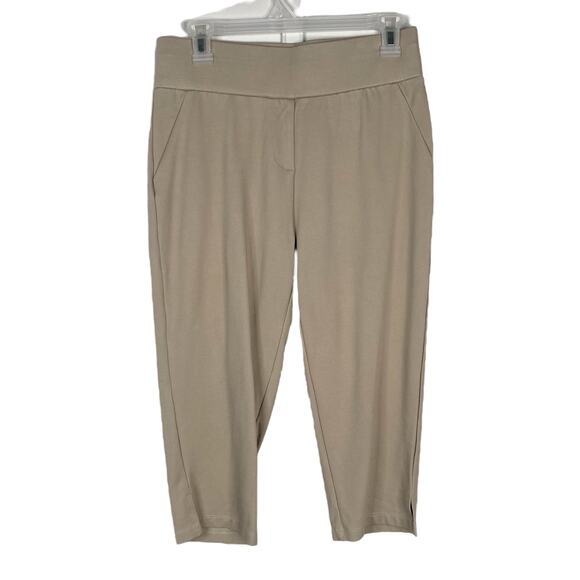 Tapata Beige Tan Neutral Pull On Stretch Knit 19 Inch Inseam Capri Pants SZ M - Picture 4 of 9